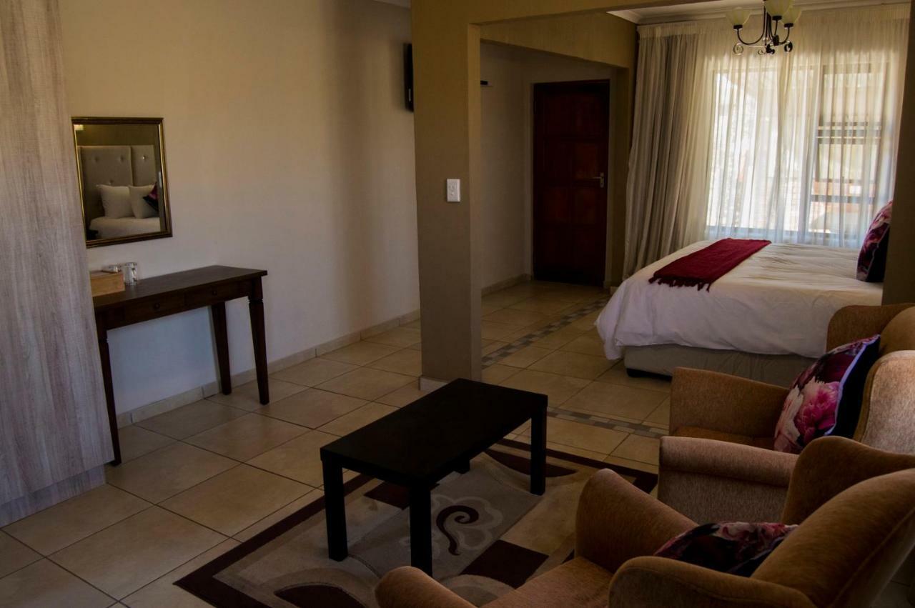 Crystal Rose Lodge & Spa Krugersdorp Exterior photo
